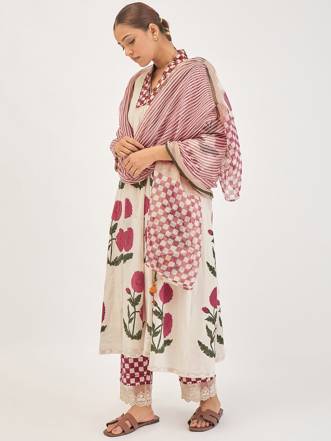 Poppy Mehfil Kurta Set