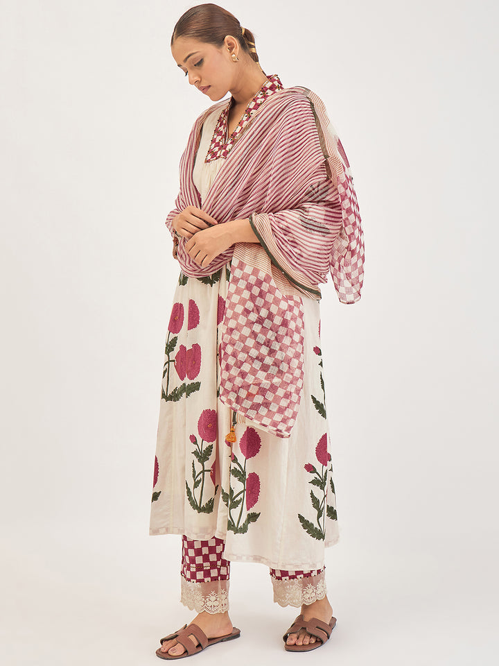 Poppy Mehfil Kurta Set